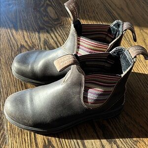 Blundstones! Brown Leather Ankle Boots